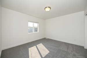 Secondary bedroom