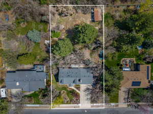 Birds eye view of property