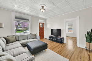 Photo 7 of 1038 E GARFIELD AVE