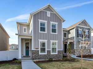 Photo 1 of 4434 W GLENDON DR