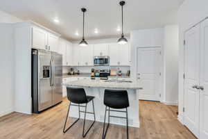 Photo 4 of 4434 W GLENDON DR