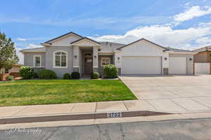 Photo 3 of 2702 E RASMUSSEN DR