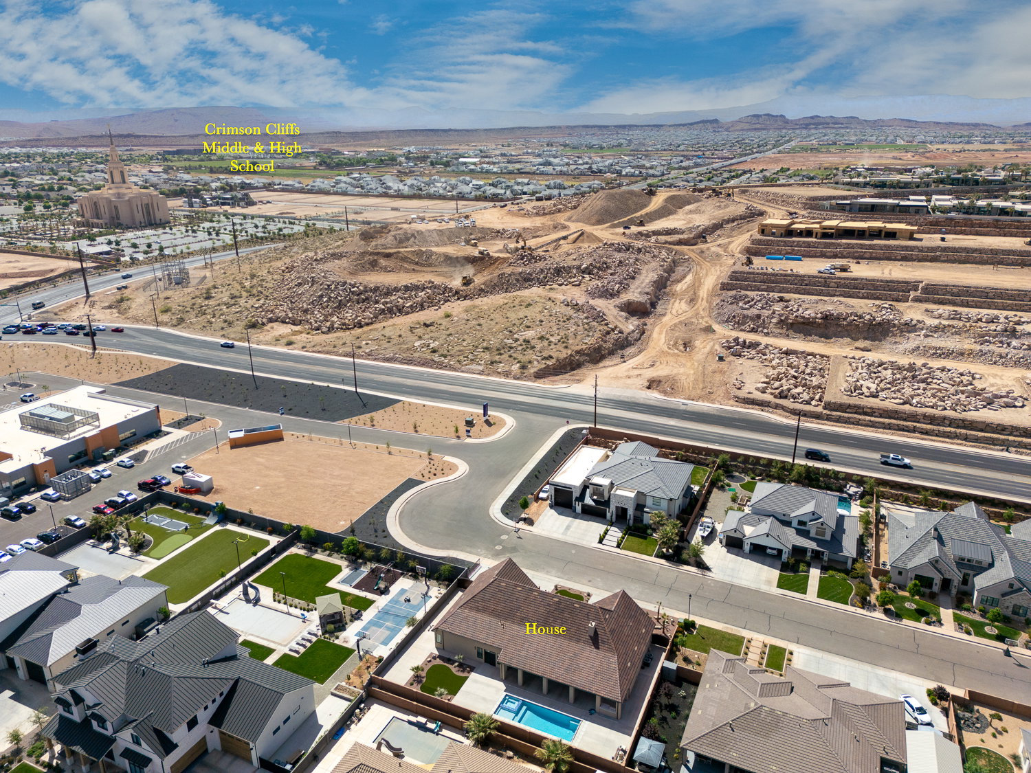 Aerial view featuring a mountain view and a residential view