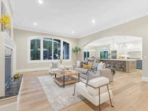 Photo 8 of 2219 E FAIR WINNS LN