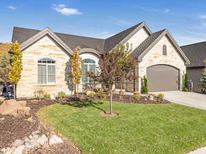 Photo 2 of 2219 E FAIR WINNS LN