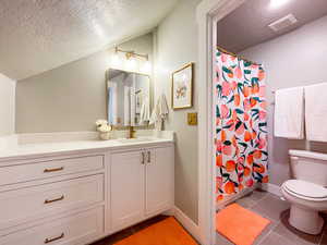Upstairs Bathroom