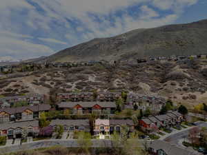 View of mountain feature featuring a residential view