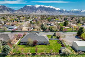 Bird's eye view with a mountain view and a residential view