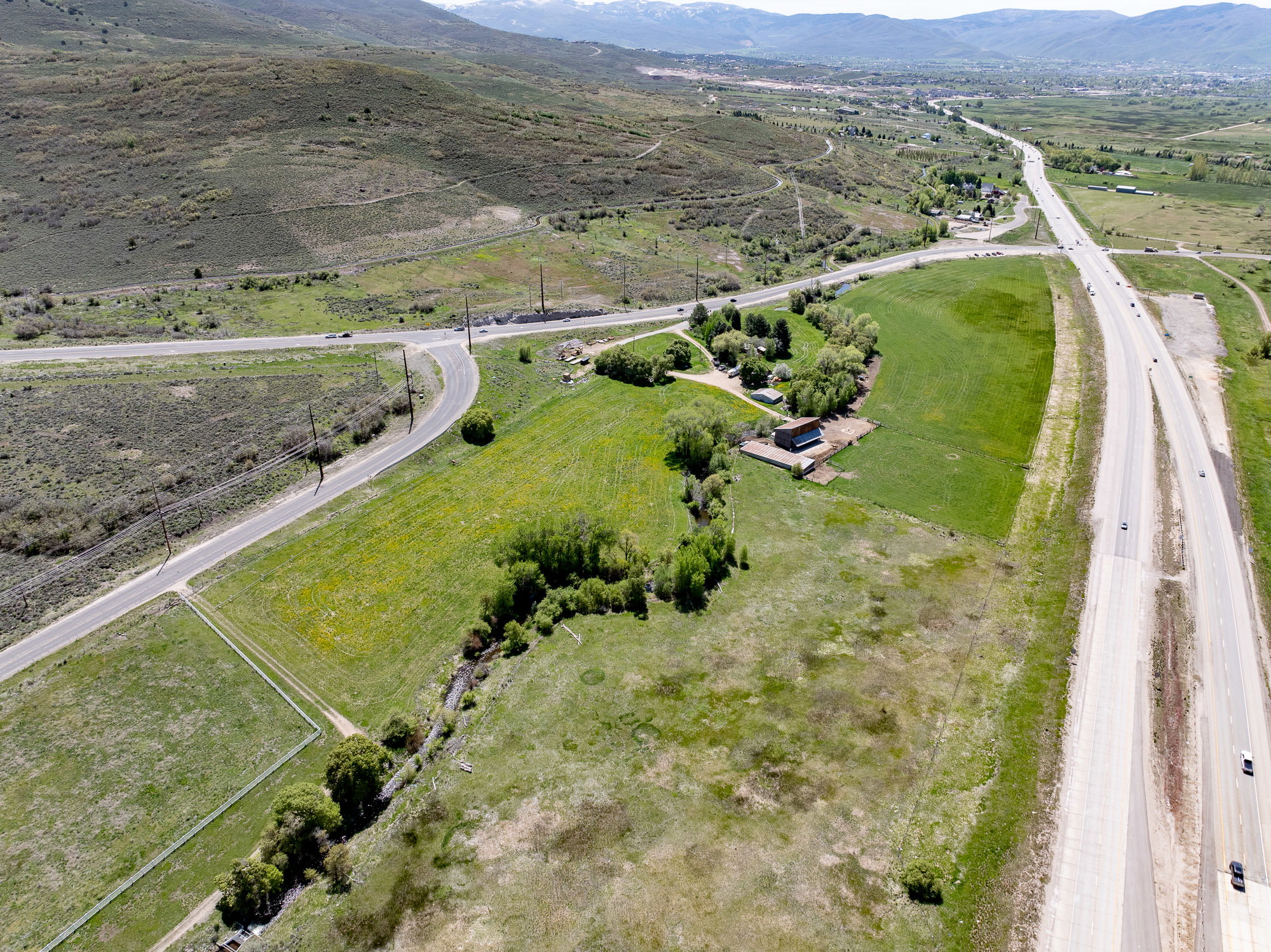 Drone / aerial view with a rural view and a mountain view