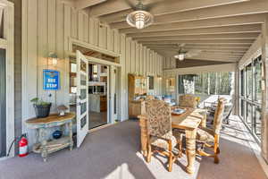Sunroom with ceiling fan