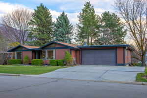 Photo 21 of 550 E 2100 N