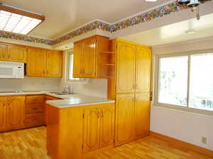 Photo 25 of 65 N 700 E