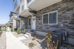 Photo 32 of 43 S WALKER PL