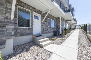 Photo 31 of 43 S WALKER PL
