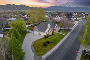 Aerial view featuring a residential view and a mountain view