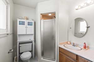 Primary En-Suite Bathroom