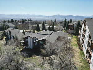 Photo 29 of 1004  URI LN