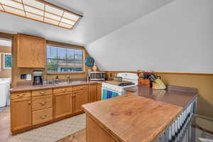 Photo 8 of 9474 E LAKE PINES DR