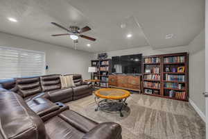 Photo 21 of 1097  DUNDEE CIR