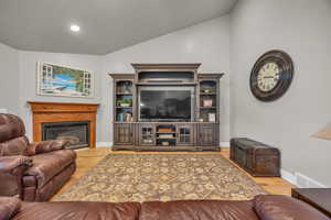 Photo 8 of 1097  DUNDEE CIR