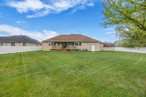 Photo 30 of 1097  DUNDEE CIR