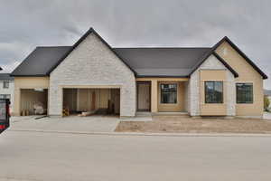 Photo 1 of 61 N 2430 W #6