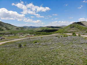 View of mountain feature