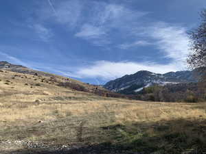 View of mountain feature