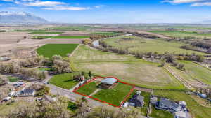 Aerial view featuring a mountain view and a rural view