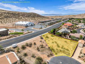 Drone / aerial view featuring a residential view and a mountain view