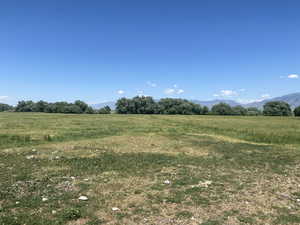 View of nature with rural landscape and mountains
