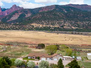 View of mountain feature