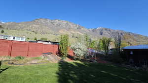 View of mountain feature