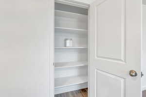 Spacious pantry!