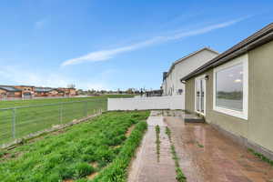 Huge patio is great for entertaining!