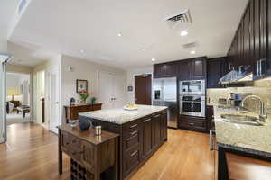 Photo 3 of 45 W SOUTH TEMPLE ST #704