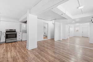 Unit 4 Living/Dining Kitchen