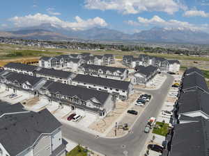 Drone / aerial view featuring a mountain view