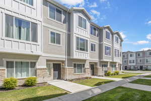 View of property featuring a residential view