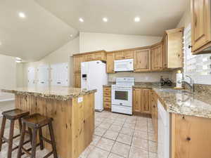 Photo 5 of 546 S 1040 E