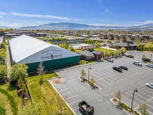 Drone / aerial view featuring a mountain view
