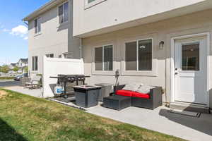 View of patio / terrace featuring cooling unit