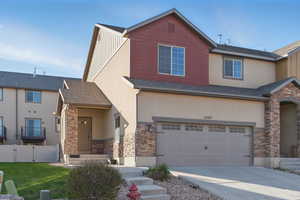 Photo 2 of 1247 N BAYCREST DR