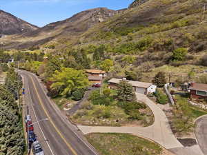 View of mountain feature