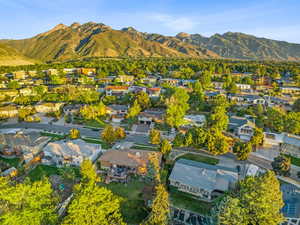 Aerial view with a mountain view and a residential view