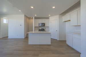 *Photo of similar home in community, options and finishes may vary*