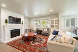 Lovely great room with luxurious finishes