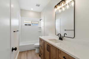 2nd main floor bathroom