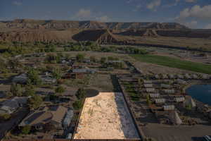 Bird's eye view with a mountain view