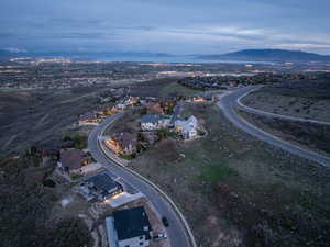 Bird's eye view with a mountain view